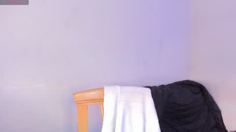 Snapshot of naty__mature_ chatting on 06-18-26, 06:45 Nataly online show from 06-18-26, 06:45