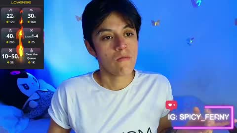 Snapshot of naty_lux19 chatting on 05-16-26, 03:22 Fernanda online show from 05-16-26, 03:22