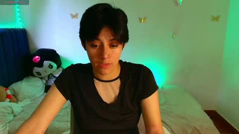 Snapshot of naty_lux19 chatting on 05-27-26, 04:48 Fernanda online show from 05-27-26, 04:48