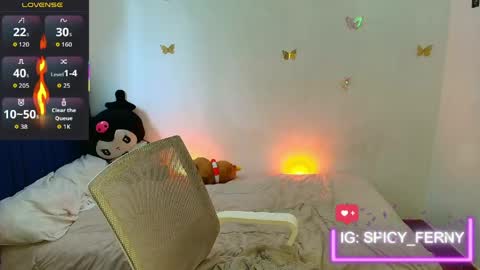 Snapshot of naty_lux19 chatting on 05-30-26, 06:05 Fernanda online show from 05-30-26, 06:05