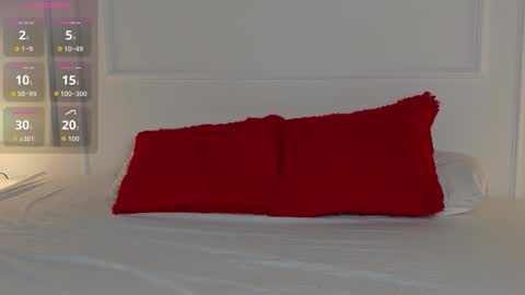 Snapshot of naty_model25 chatting on 11-17-25, 11:10 naty_model25 online show from 11-17-25, 11:10