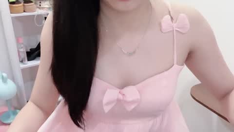 Kiki online show from 04-22-26, 02:14