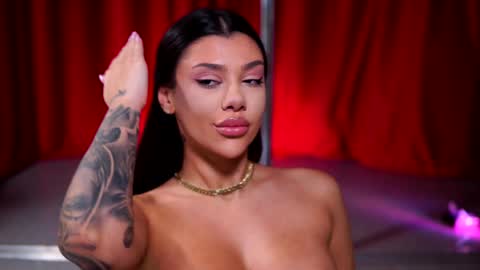 Naty online show from 01-12-25, 01:32