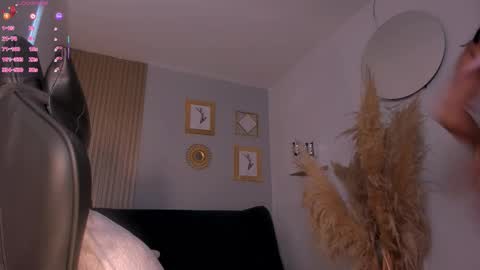 Snapshot of natyferrer chatting on 09-13-25, 11:21 Naty Ferrer online show from 09-13-25, 11:21