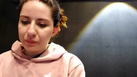 Snapshot of natymia chatting on 01-08-26, 02:47 Natymia online show from 01-08-26, 02:47