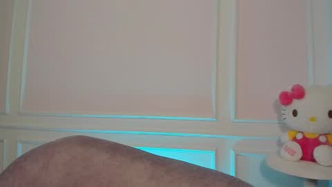 Snapshot of natysnow chatting on 01-30-25, 01:33 IG nattichips online show from 01-30-25, 01:33