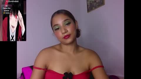 Snapshot of natzurit chatting on 12-16-25, 12:15 Natzu online show from 12-16-25, 12:15