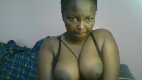 Snapshot of naughti_garlie chatting on 11-16-25, 08:31 naughti_garlie online show from 11-16-25, 08:31