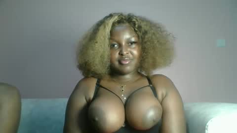 Snapshot of naughti_garlie chatting on 05-31-26, 06:09 naughti_garlie online show from 05-31-26, 06:09