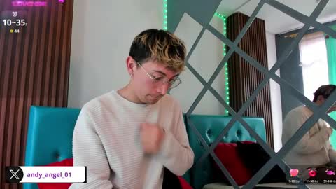 Christopher  Chris online show from 04-25-26, 03:53