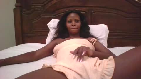 alisha online show from 09-10-25, 04:23