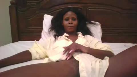 alisha online show from 10-17-25, 03:42