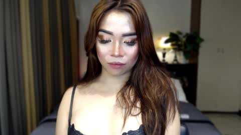 Queen Jess online show from 11-14-25, 06:23