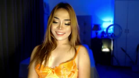 Snapshot of naughty_dreamerxxx chatting on 05-26-26, 12:12 Queen Jess online show from 05-26-26, 12:12