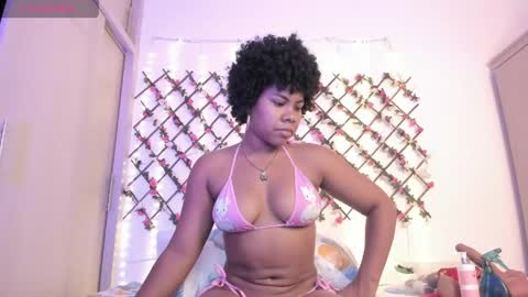 Snapshot of naughty_ebonyy chatting on 06-02-26, 06:04 SASHA online show from 06-02-26, 06:04