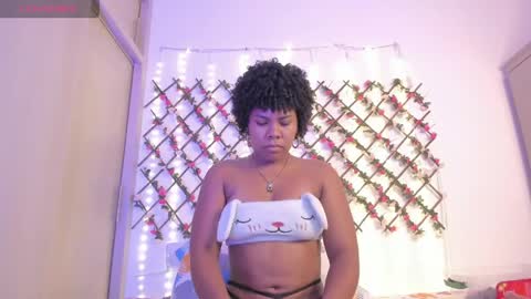 Snapshot of naughty_ebonyy chatting on 06-07-26, 04:38 SASHA online show from 06-07-26, 04:38