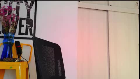 Em  please help me reach 100 thumbs up 3 online show from 03-09-26, 10:25