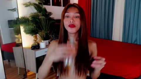 Snapshot of naughty_francine chatting on 07-23-26, 01:58 naughty_francine online show from 07-23-26, 01:58