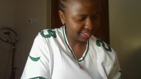 Snapshot of naughty_jazmine chatting on 09-20-25, 08:32 naughty_jazmine online show from 09-20-25, 08:32