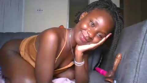 Snapshot of naughty_jee chatting on 09-11-25, 11:38 jee online show from 09-11-25, 11:38