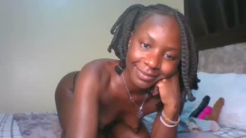 Snapshot of naughty_jee chatting on 10-27-25, 02:37 jee online show from 10-27-25, 02:37