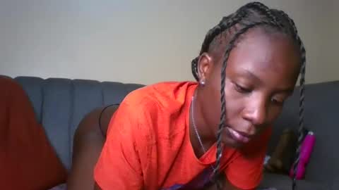 Snapshot of naughty_jee chatting on 11-06-25, 02:56 jee online show from 11-06-25, 02:56