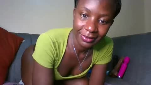 Snapshot of naughty_jee chatting on 11-25-25, 02:44 jee online show from 11-25-25, 02:44