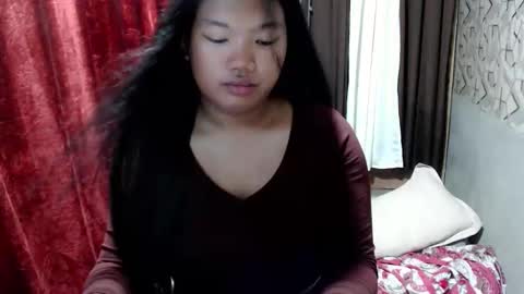 Snapshot of naughty_kate18 chatting on 03-27-26, 11:32 KATE online show from 03-27-26, 11:32