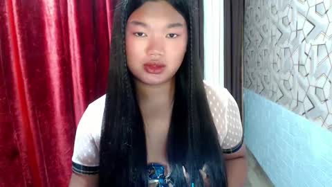 Snapshot of naughty_kate18 chatting on 04-03-26, 06:28 KATE online show from 04-03-26, 06:28