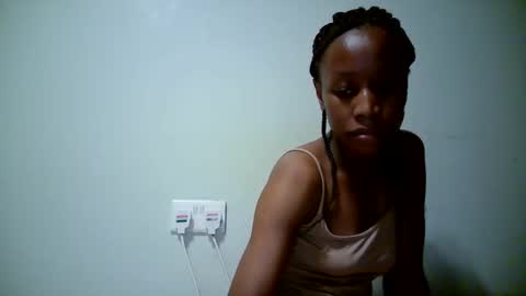Snapshot of naughty_kesh chatting on 10-12-25, 11:09 kesh online show from 10-12-25, 11:09
