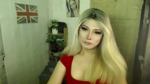 Snapshot of naughty_kim20 chatting on 06-27-26, 02:38 alexa online show from 06-27-26, 02:38