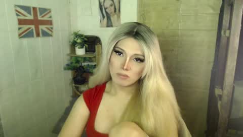 Snapshot of naughty_kim20 chatting on 07-05-26, 04:30 alexa online show from 07-05-26, 04:30