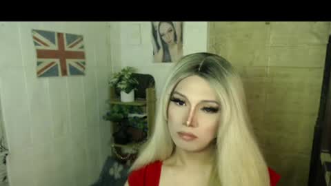 Snapshot of naughty_kim20 chatting on 07-14-26, 02:05 alexa online show from 07-14-26, 02:05