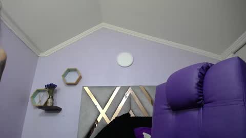 Kitten online show from 01-29-25, 11:41