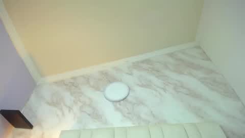 Kitten online show from 02-11-25, 04:46