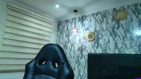 Kitten online show from 02-28-25, 11:14