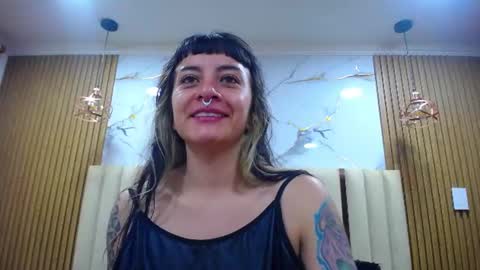 Snapshot of naughty_kittenm chatting on 06-24-26, 11:31 Kitten online show from 06-24-26, 11:31