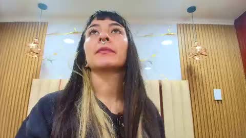 Snapshot of naughty_kittenm chatting on 07-08-26, 11:37 Kitten online show from 07-08-26, 11:37