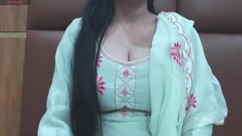 riya online show from 11-16-25, 05:40