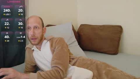 Beeker online show from 03-23-26, 01:09