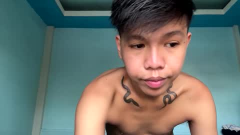 Snapshot of naughtybutsexy69 chatting on 12-03-25, 07:38 Arch online show from 12-03-25, 07:38