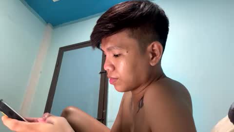 Snapshot of naughtybutsexy69 chatting on 12-03-25, 07:45 Arch online show from 12-03-25, 07:45