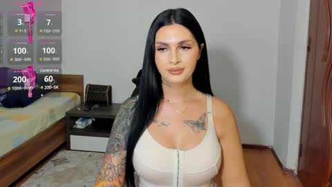 Snapshot of naughtycleo chatting on 12-04-24, 07:50 cleo online show from 12-04-24, 07:50