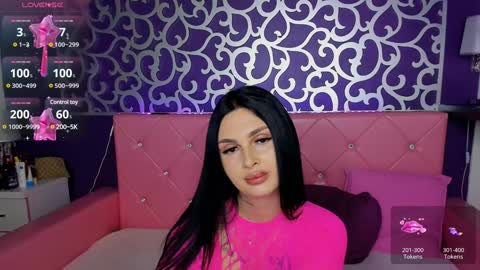 Snapshot of naughtycleo chatting on 01-11-25, 05:31 cleo online show from 01-11-25, 05:31