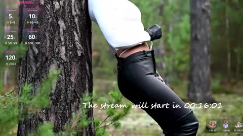 Snapshot of naughtyemi chatting on 01-11-26, 08:58 naughtyemi online show from 01-11-26, 08:58