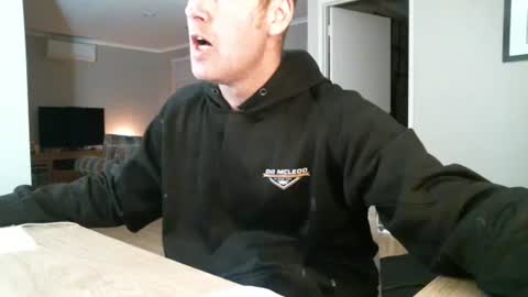 whatever you want it to be online show from 11-11-25, 09:20