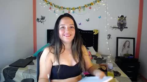 Valeria  online show from 01-22-25, 06:41