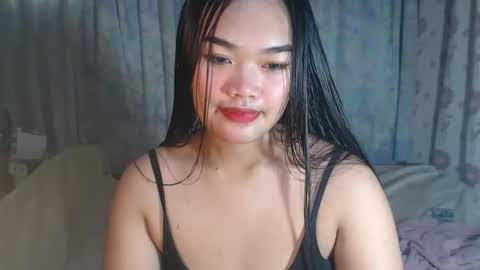 Snapshot of naughtyhotamber chatting on 01-17-26, 07:24 amber and ryan online show from 01-17-26, 07:24