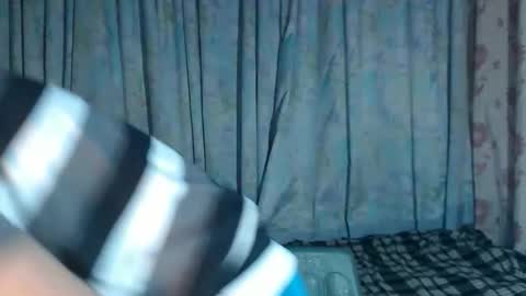 Snapshot of naughtyhotamber chatting on 02-10-26, 01:04 amber and ryan online show from 02-10-26, 01:04