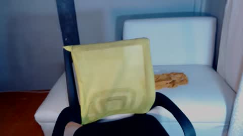 Snapshot of naughtyhotanarose chatting on 07-03-26, 05:36 anarose online show from 07-03-26, 05:36